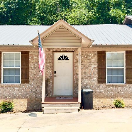 Cozy 2 Bedroom Townhouse Near Lake And Restaurants Guntersville Exterior photo